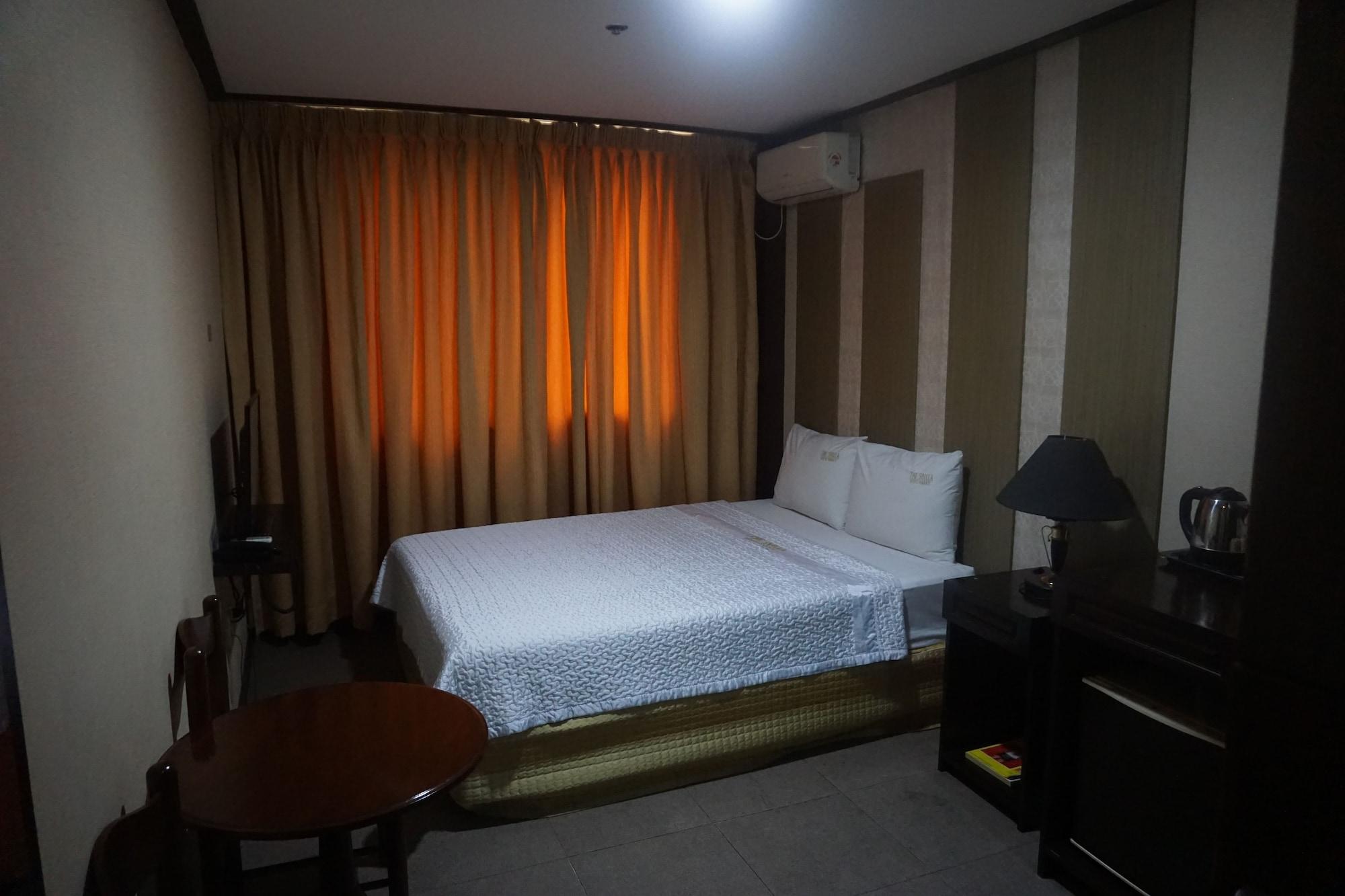 The Shila Philla Hotel ماكاتي المظهر الخارجي الصورة