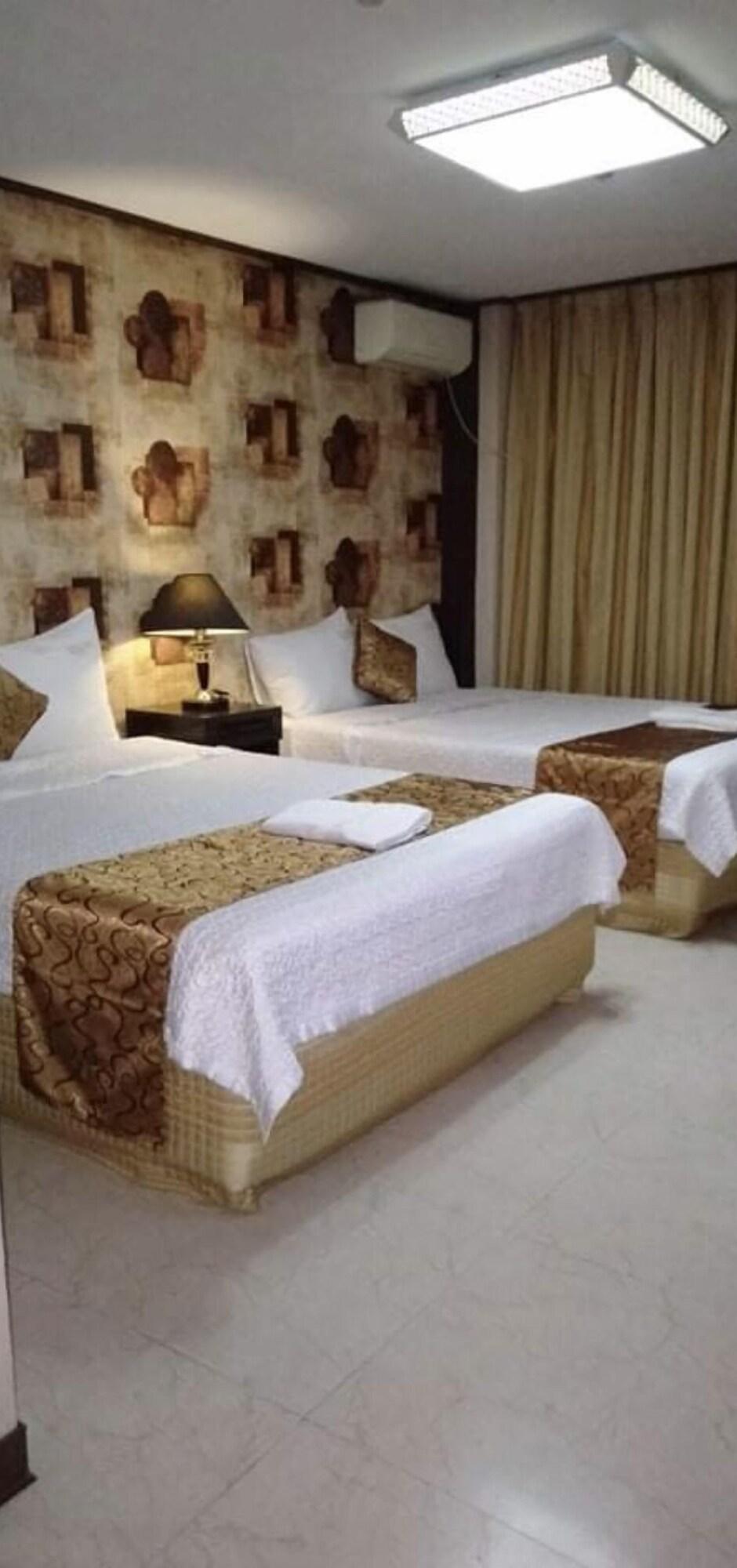 The Shila Philla Hotel ماكاتي المظهر الخارجي الصورة